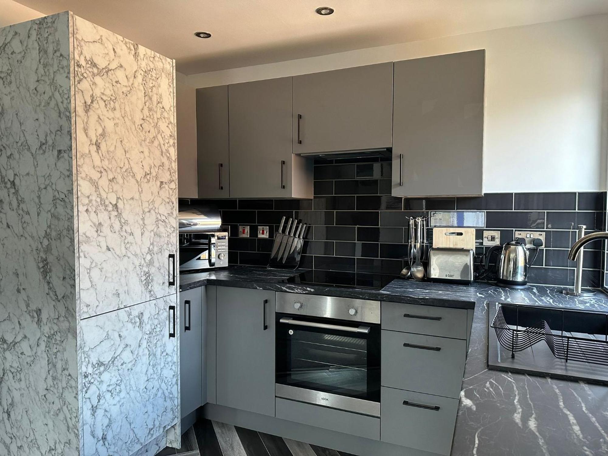Newark House Premium Apartments With Sofa Beds - Wifi - Free Parking - Perfect For Contractors! Peterborough Exteriör bild