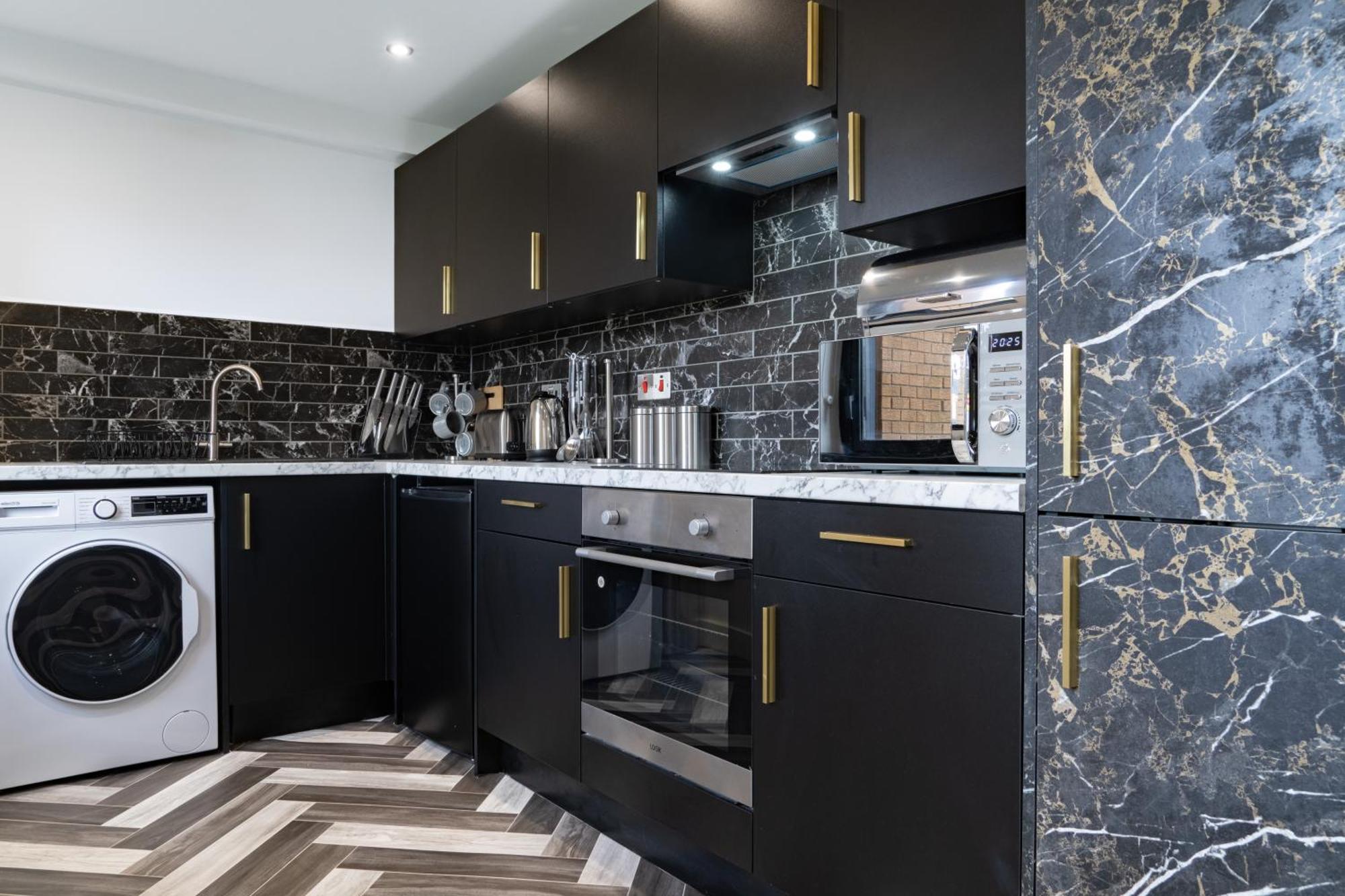 Newark House Premium Apartments With Sofa Beds - Wifi - Free Parking - Perfect For Contractors! Peterborough Exteriör bild