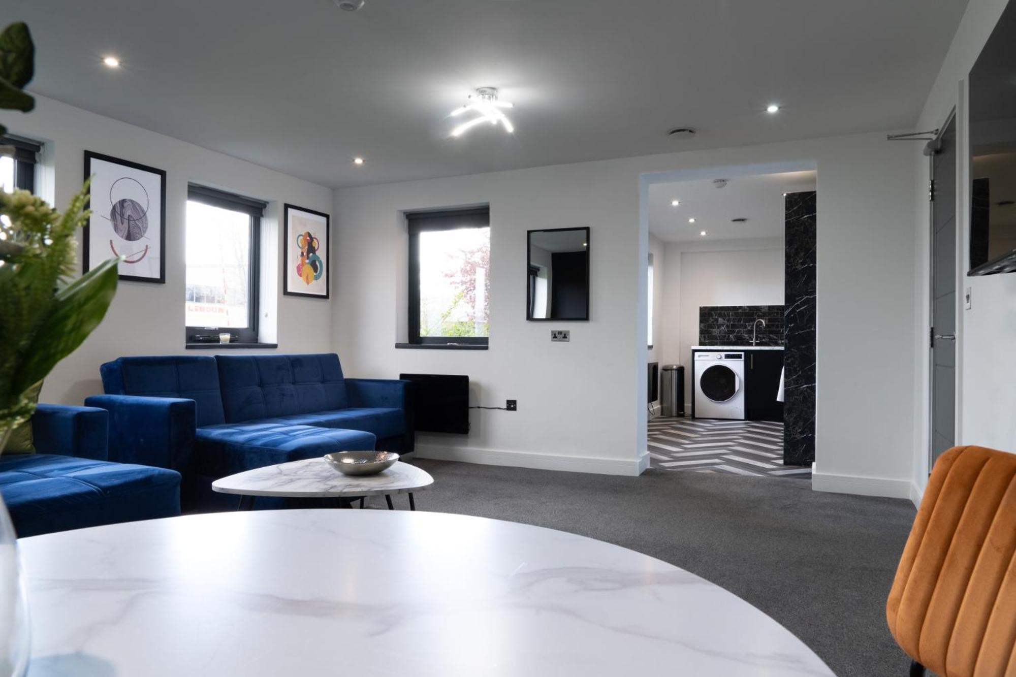 Newark House Premium Apartments With Sofa Beds - Wifi - Free Parking - Perfect For Contractors! Peterborough Exteriör bild